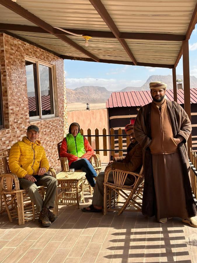 Rum Titanic Camp Wadi Rum Buitenkant foto